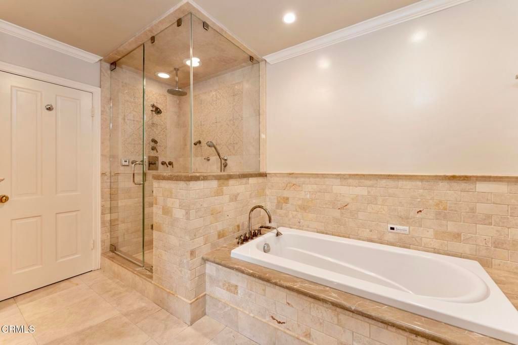 Image 25 of property listing at 1650 Knollwood Drive, Pasadena, CA 91103
