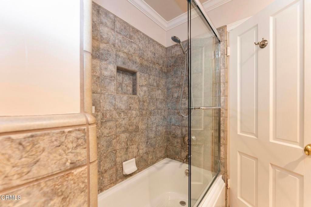 Image 29 of property listing at 1650 Knollwood Drive, Pasadena, CA 91103