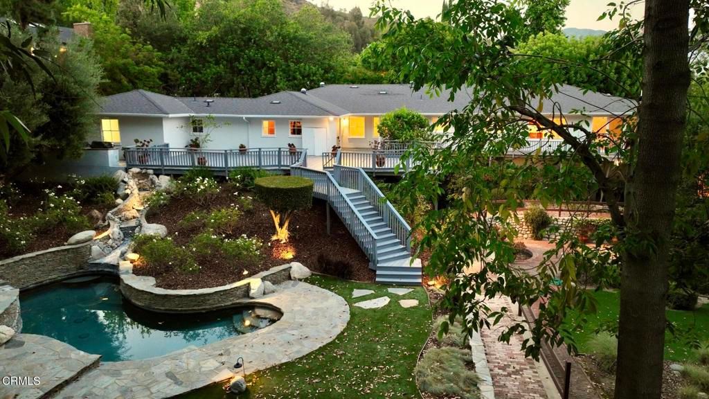 Image 3 of property listing at 1650 Knollwood Drive, Pasadena, CA 91103
