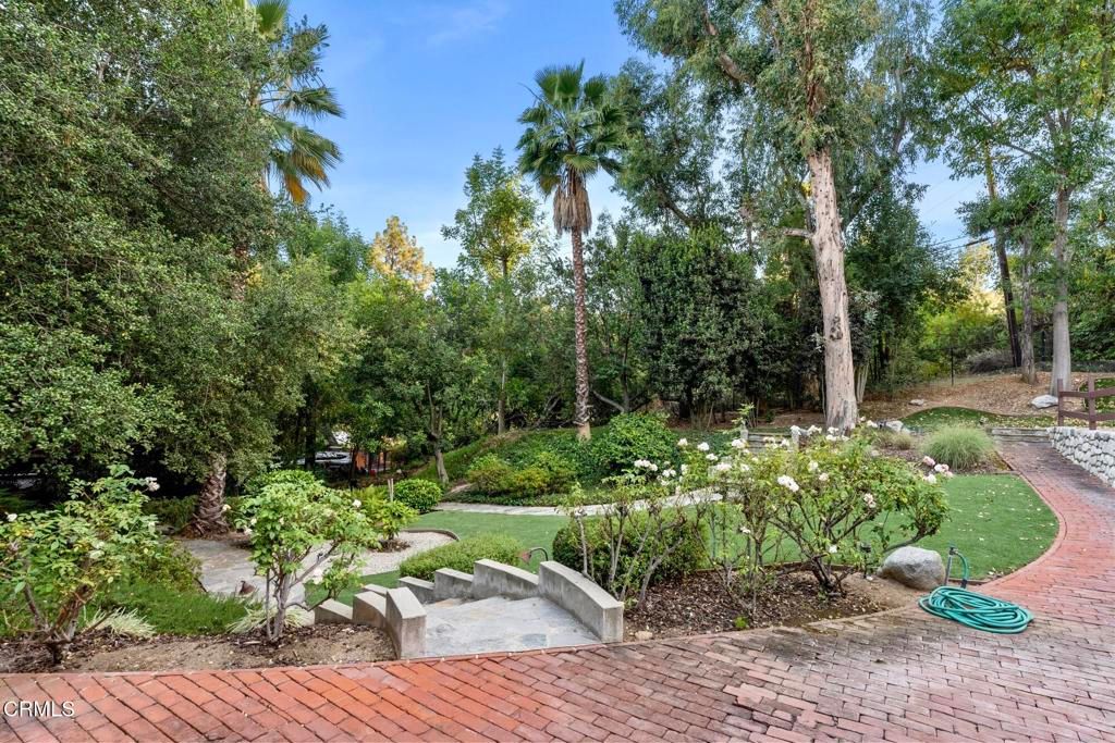 Image 37 of property listing at 1650 Knollwood Drive, Pasadena, CA 91103
