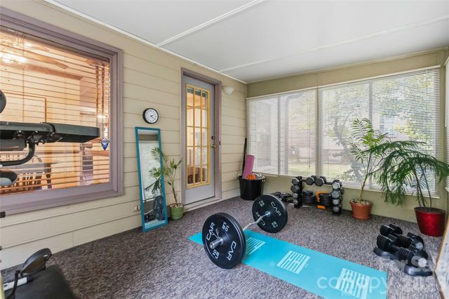 6933 Albaneen Court, Charlotte, NC 28215