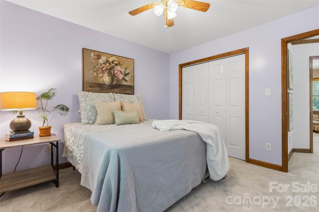 6933 Albaneen Court, Charlotte, NC 28215