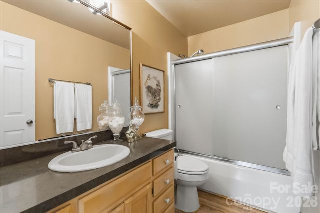 6933 Albaneen Court, Charlotte, NC 28215