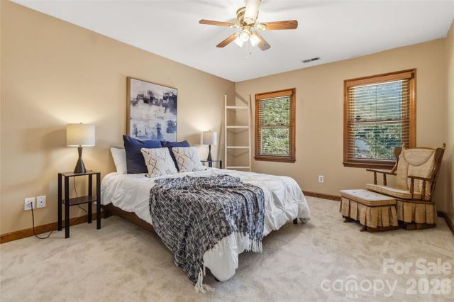 6933 Albaneen Court, Charlotte, NC 28215