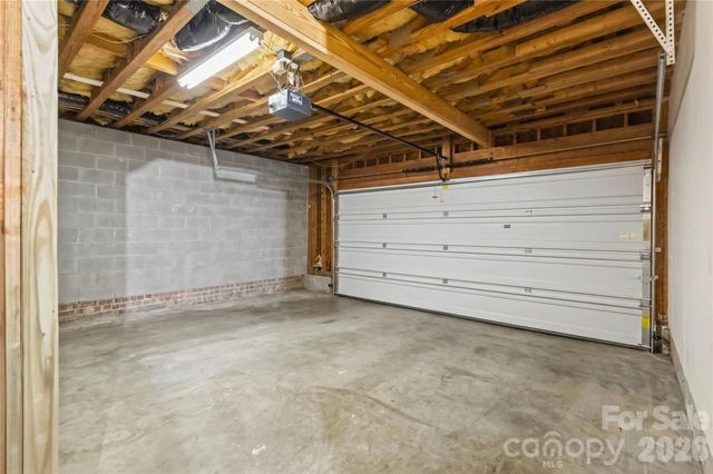 6933 Albaneen Court, Charlotte, NC 28215