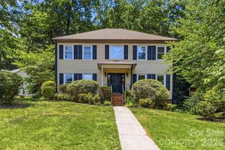 6933 Albaneen Court, Charlotte, NC 28215