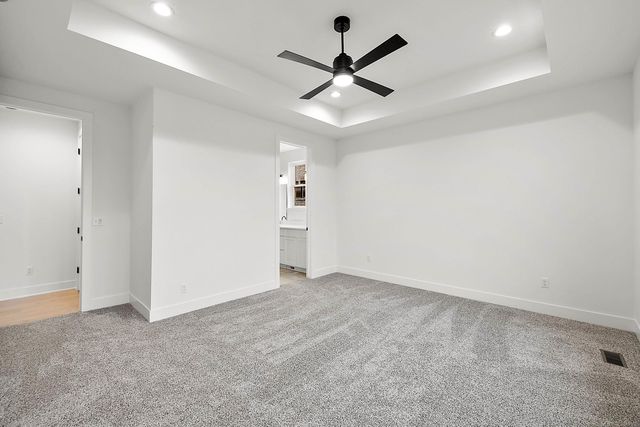 5944 Willow Grove Drive, Troy, MI 48085