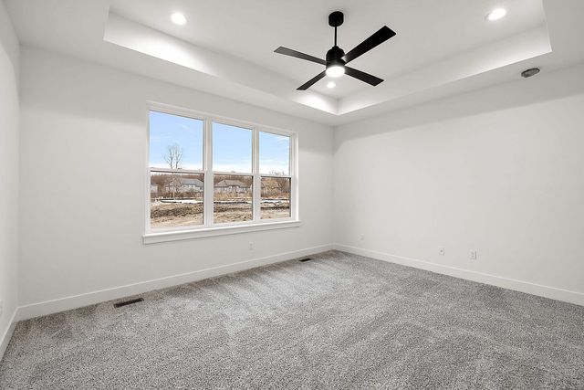 5944 Willow Grove Drive, Troy, MI 48085