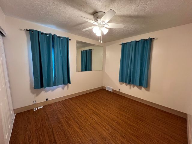 1011 ASH Street, Council Bluffs, IA 51501