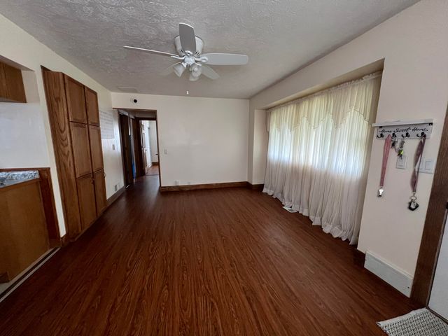 1011 ASH Street, Council Bluffs, IA 51501