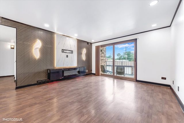 10524 Ridge Cove Drive 25B, Chicago Ridge, IL 60415