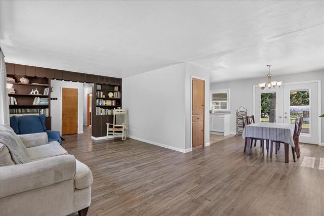 2547 S Florence Drive, Beloit, WI 53511