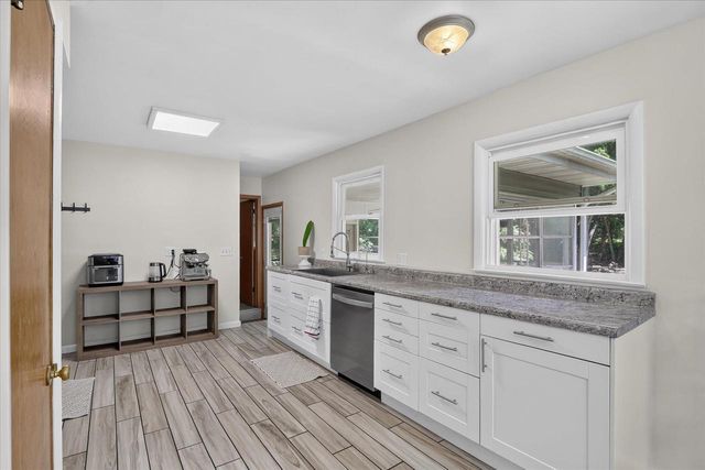 2547 S Florence Drive, Beloit, WI 53511