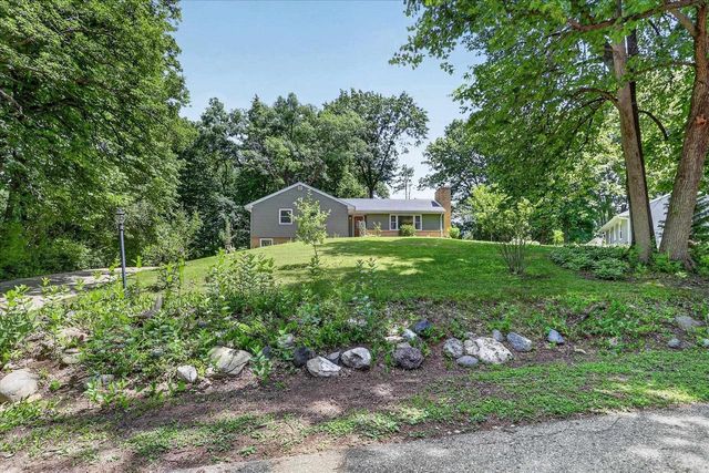 2547 S Florence Drive, Beloit, WI 53511