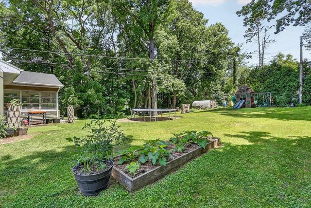 2547 S Florence Drive, Beloit, WI 53511
