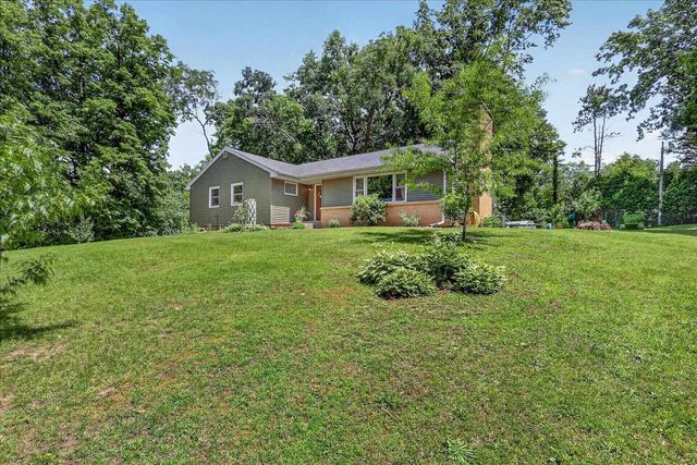2547 S Florence Drive, Beloit, WI 53511