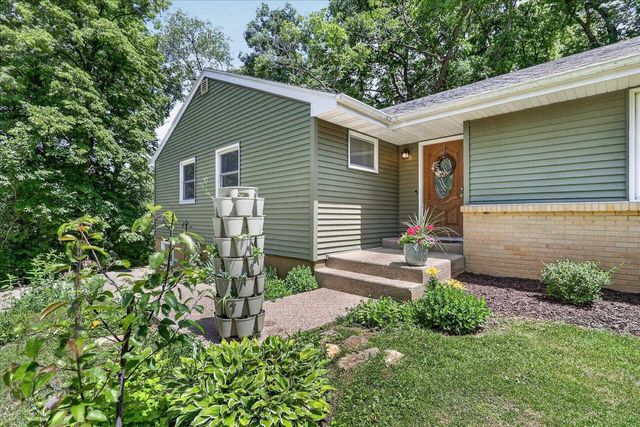 2547 S Florence Drive, Beloit, WI 53511