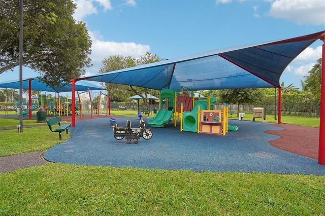 13247 SW 26th St, Miramar, FL 33027