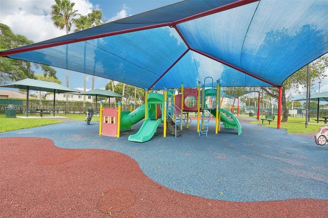 13247 SW 26th St, Miramar, FL 33027