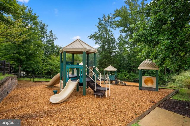 3805 PENTLAND HILLS DR, Upper Marlboro, MD 20774