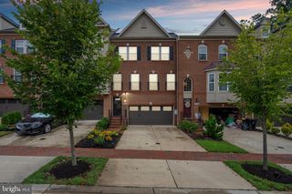 3805 PENTLAND HILLS DR, Upper Marlboro, MD 20774