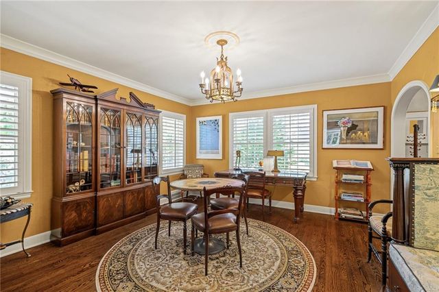 6436 Overbrook Road, Mission Hills, KS 66208