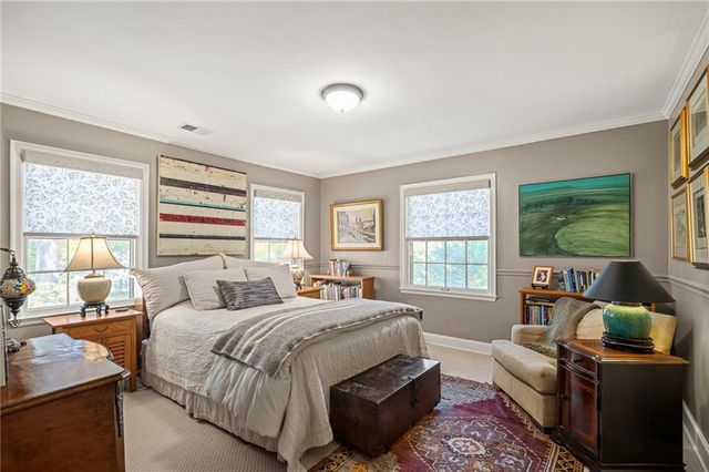 6436 Overbrook Road, Mission Hills, KS 66208