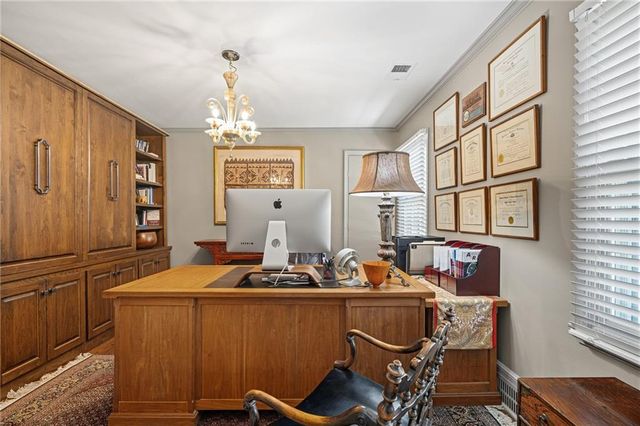 6436 Overbrook Road, Mission Hills, KS 66208