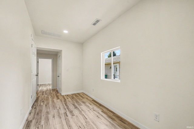 218 Meridian Street, Mishawaka, IN 46544