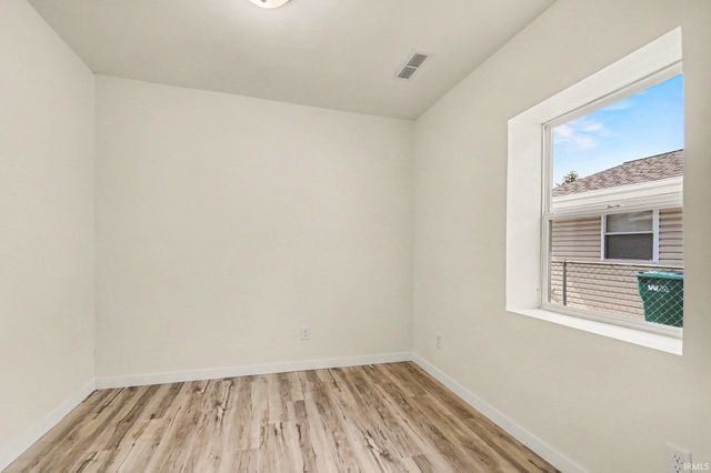 218 Meridian Street, Mishawaka, IN 46544