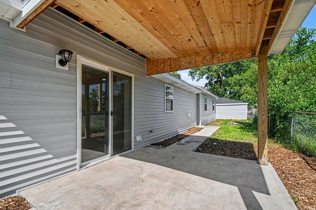 218 Meridian Street, Mishawaka, IN 46544