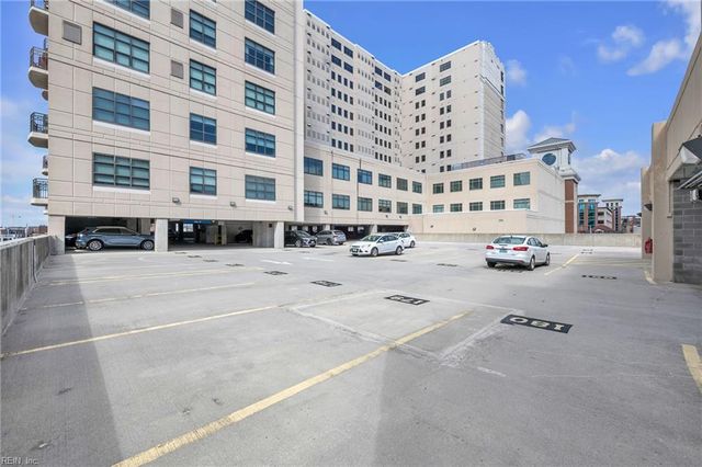 123 College Pl Unit 1402, Norfolk, VA 23510