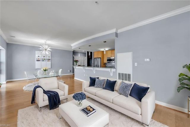 123 College Pl Unit 1402, Norfolk, VA 23510