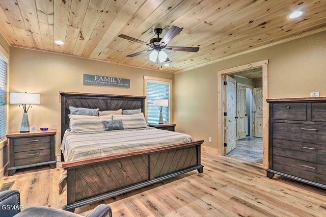 3805 Pleasant View Lane, Sevierville, TN 37862