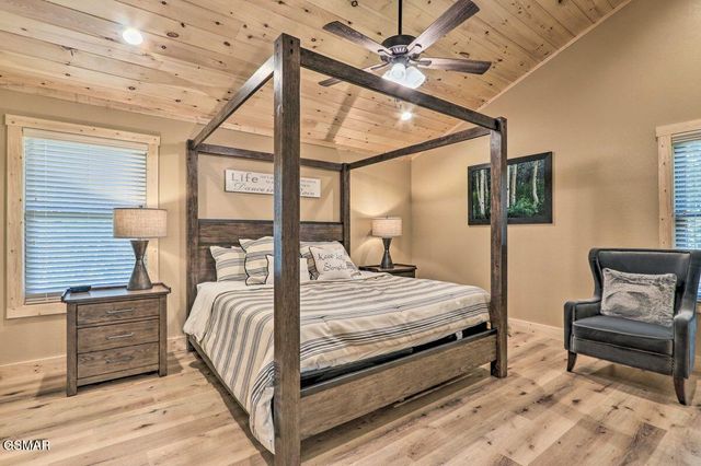 3805 Pleasant View Lane, Sevierville, TN 37862