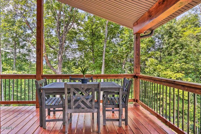 3805 Pleasant View Lane, Sevierville, TN 37862