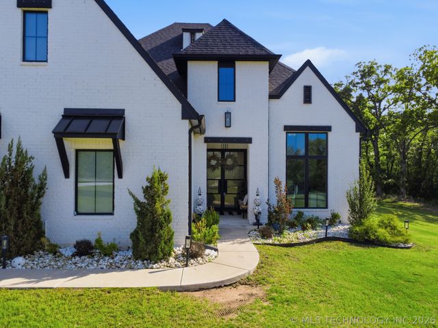 26510 E 61st Street S, Broken Arrow, OK 74014