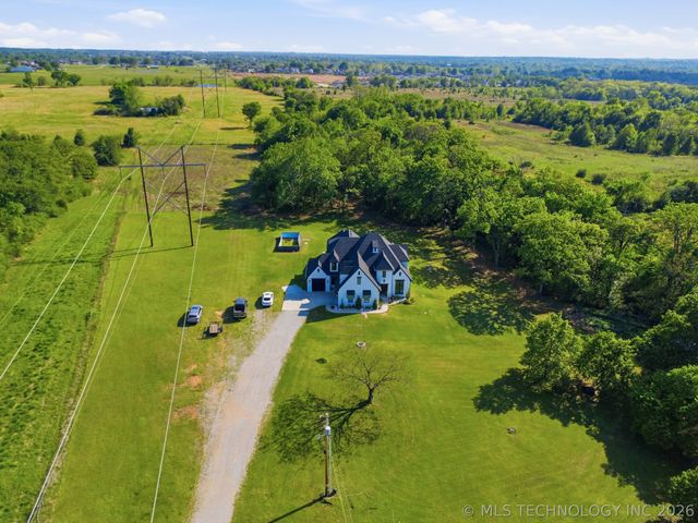 26510 E 61st Street S, Broken Arrow, OK 74014