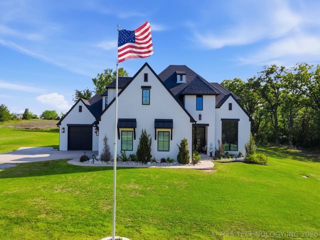 26510 E 61st Street S, Broken Arrow, OK 74014