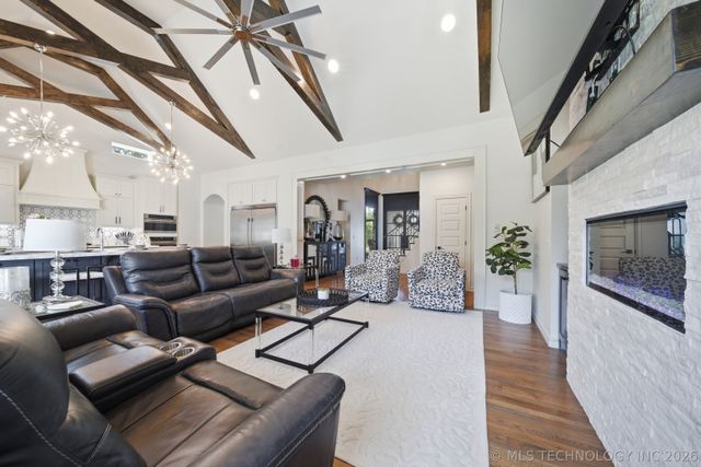 26510 E 61st Street S, Broken Arrow, OK 74014