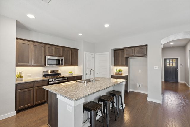 612 Overton Avenue, Celina, TX 75009