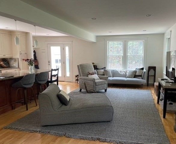 52 Riverdale Road 52, Wellesley, MA 02481