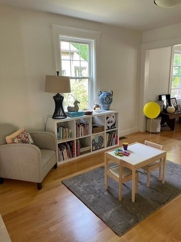 52 Riverdale Road 52, Wellesley, MA 02481