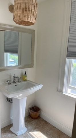 52 Riverdale Road 52, Wellesley, MA 02481