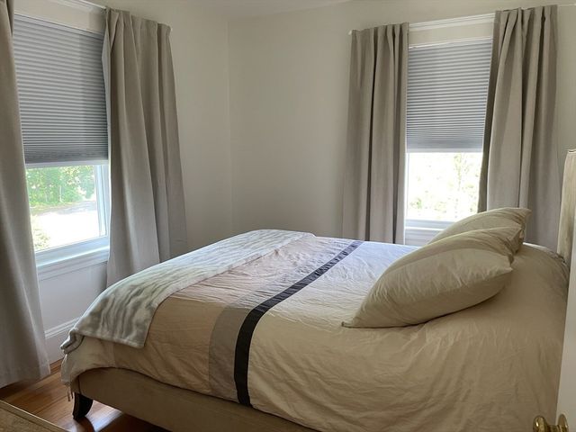 52 Riverdale Road 52, Wellesley, MA 02481