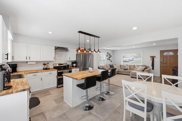 1506 Alton Road, Lawrenceburg, KY 40342