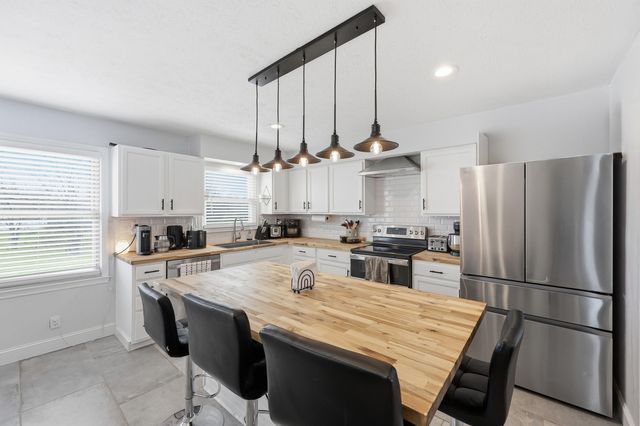 1506 Alton Road, Lawrenceburg, KY 40342