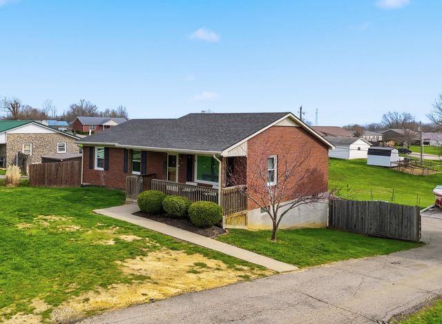 1506 Alton Road, Lawrenceburg, KY 40342