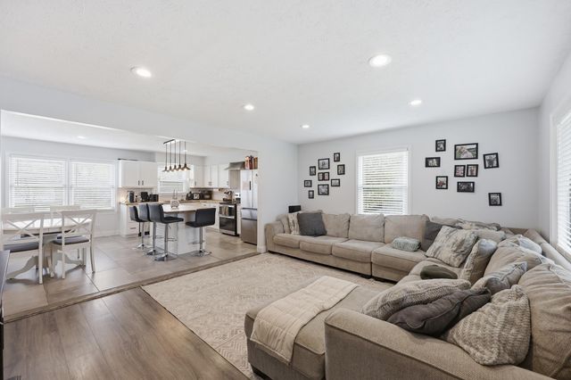 1506 Alton Road, Lawrenceburg, KY 40342