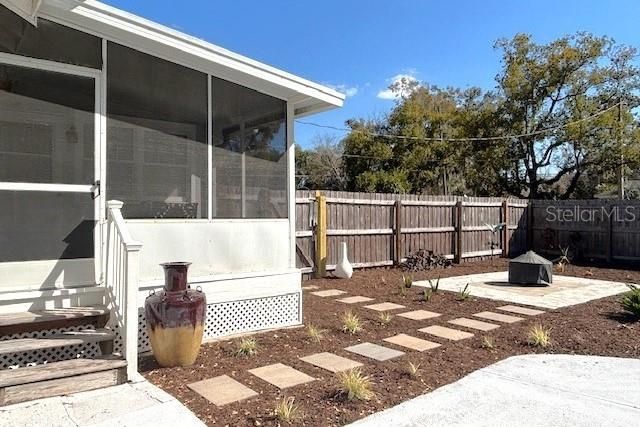 1245 N ALEXANDER STREET, Mount Dora, FL 32757